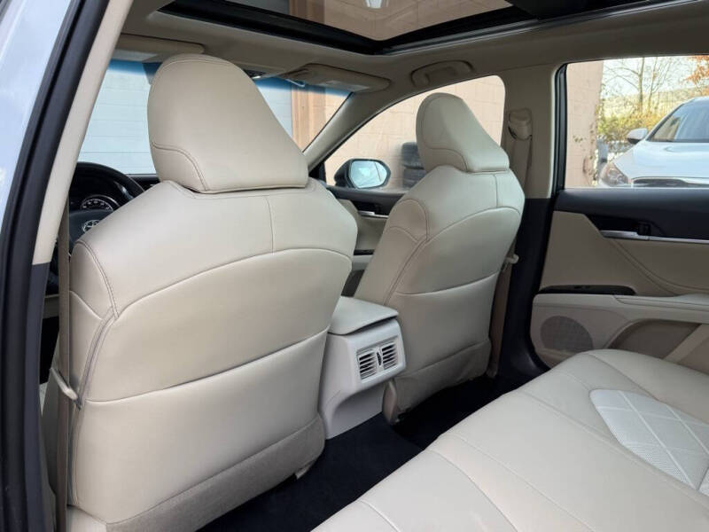 2018 Toyota Camry XLE V6