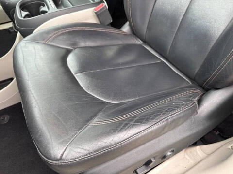 2017 Chrysler Pacifica Touring-L