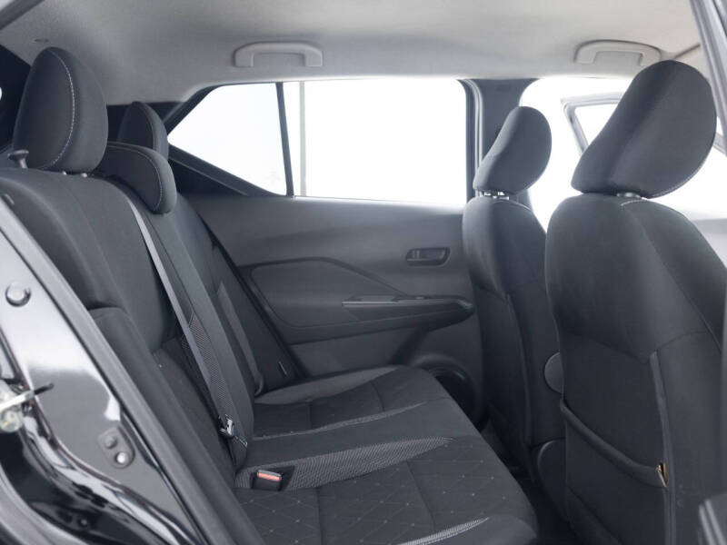 2020 Nissan Kicks S