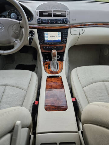 2005 Mercedes-Benz E-Class E 320