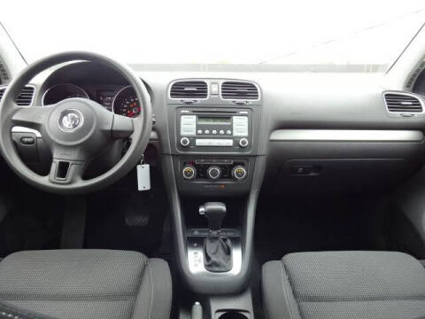 2010 Volkswagen Golf 2.5L PZEV