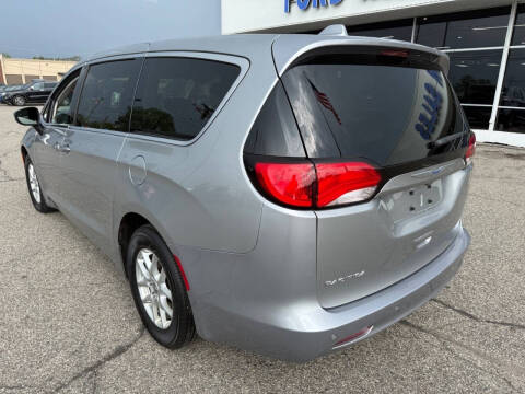 2018 Chrysler Pacifica LX