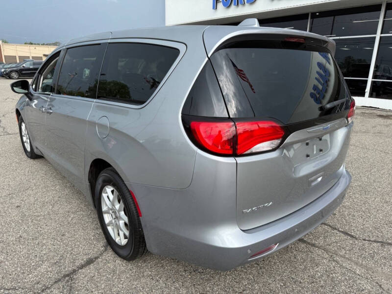 2018 Chrysler Pacifica LX