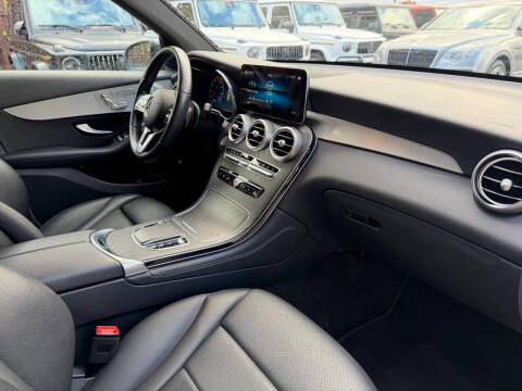 2021 Mercedes-Benz GLC GLC 300 4MATIC