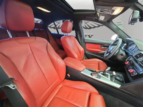 2017 BMW 3 Series 330e iPerformance