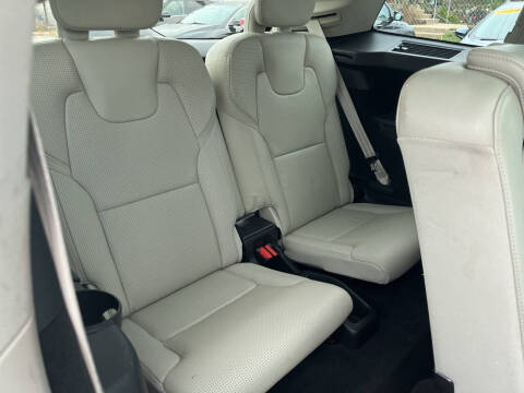 2018 Volvo XC90 T6 Inscription