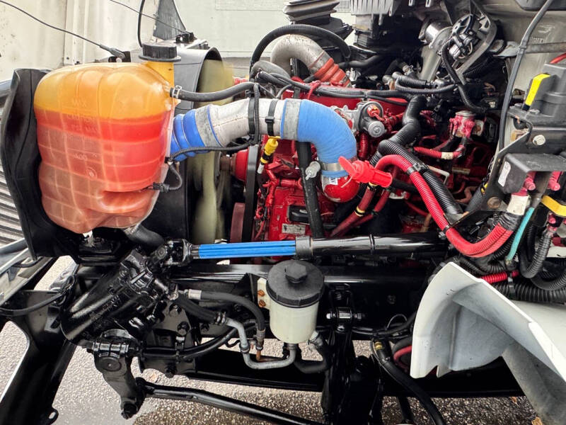 2020 International MV607