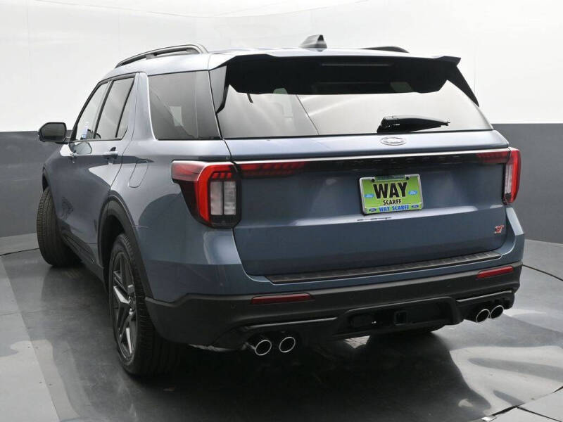 2025 Ford Explorer ST