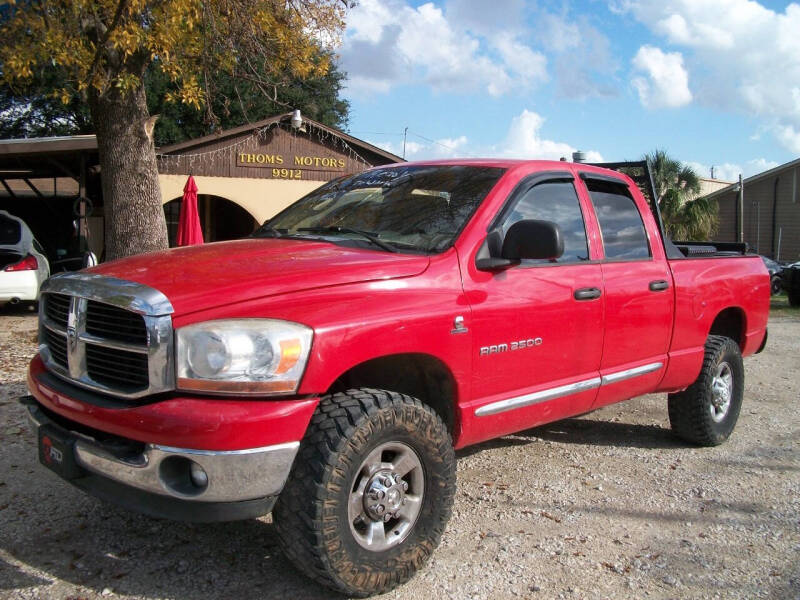 2006 Dodge Ram 2500 for sale at THOM'S MOTORS in Houston TX