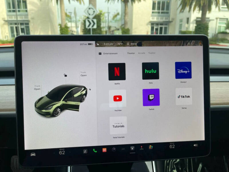 2020 Tesla Model 3 Standard Range Plus