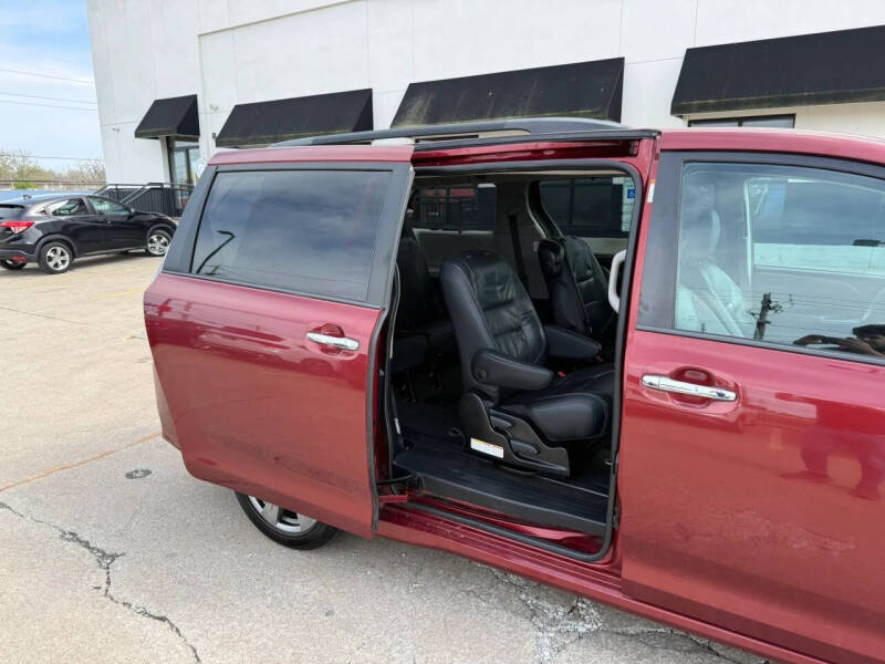 2018 Toyota Sienna