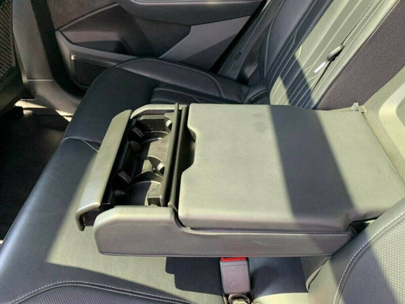 2019 Audi e-tron quattro Prestige