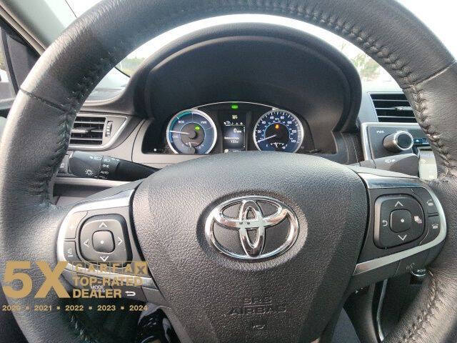 2017 Toyota Camry Hybrid XLE