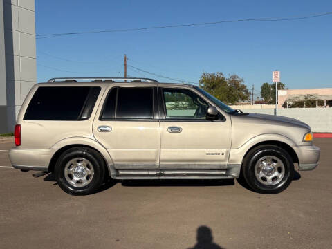 2001 Lincoln Navigator
