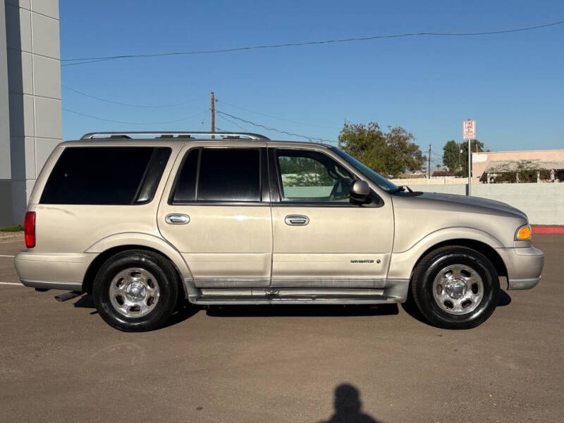 2001 Lincoln Navigator