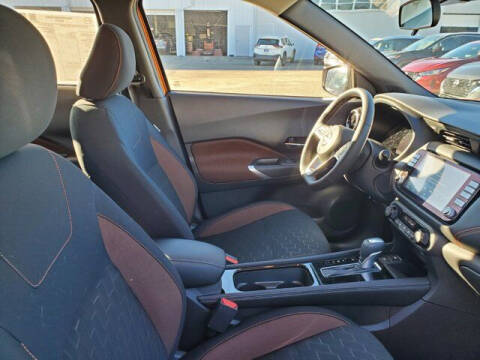 2024 Nissan Kicks SR