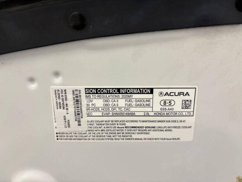 2025 Acura TLX w/Tech