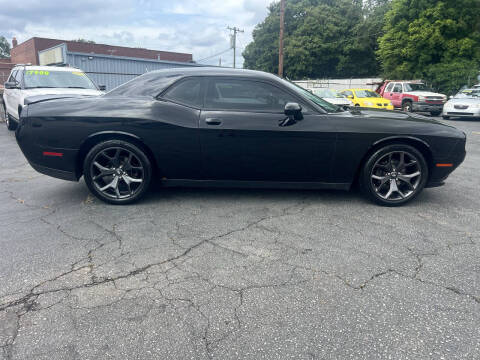 2020 Dodge Challenger SXT