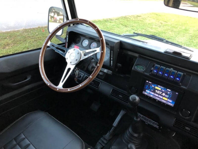 1991 Land Rover Defender 110