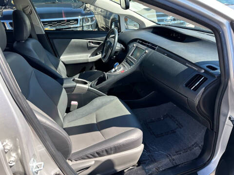 2012 Toyota Prius Plug-in Hybrid Advanced