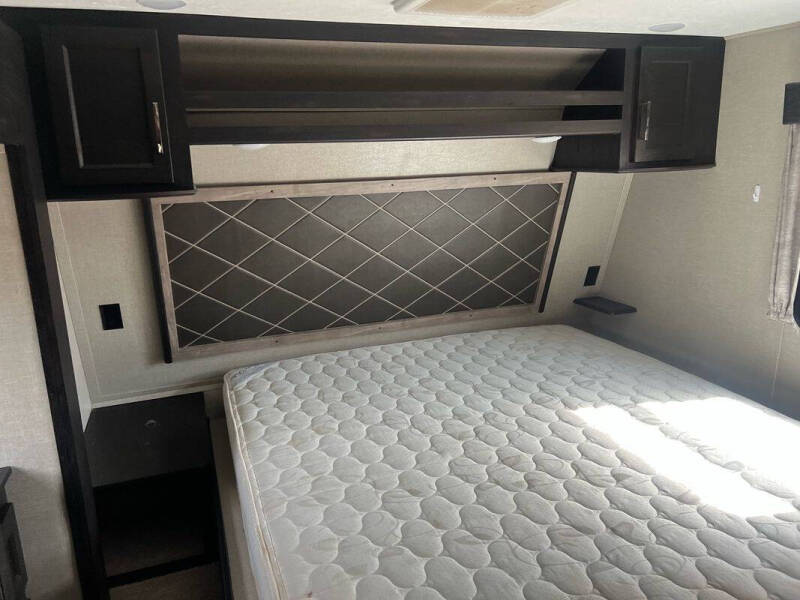 2018 Keystone RV IMPACT- TOY