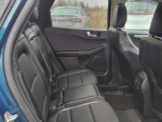 2020 Ford Escape SEL