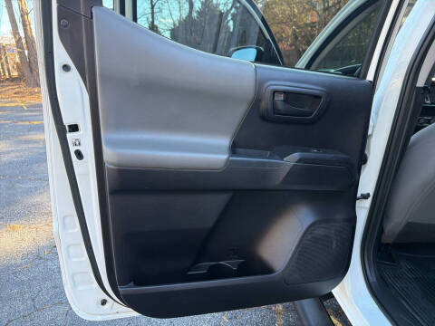 2020 Toyota Tacoma SR5