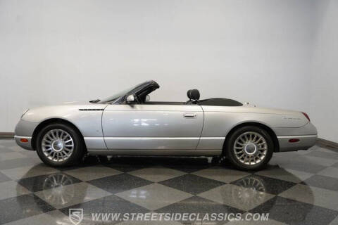 2004 Ford Thunderbird Deluxe