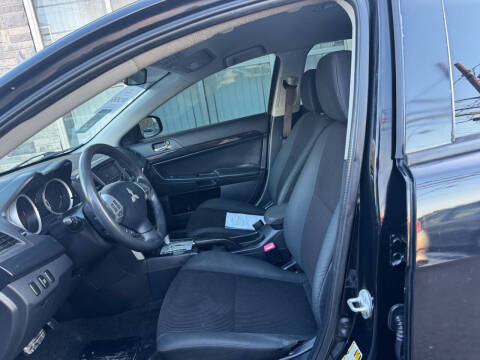 2016 Mitsubishi Lancer ES