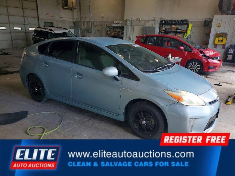 2015 Toyota Prius Two