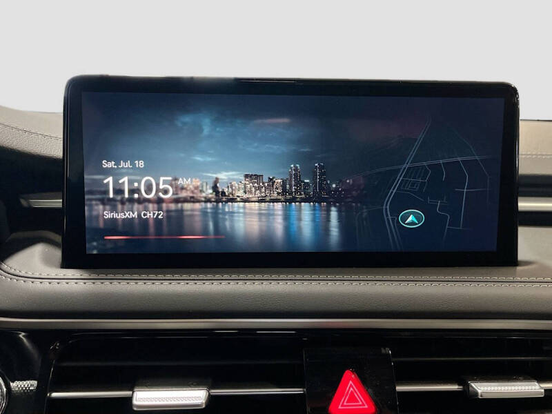 2025 Genesis G70