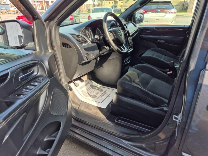 2016 Dodge Grand Caravan SE Plus