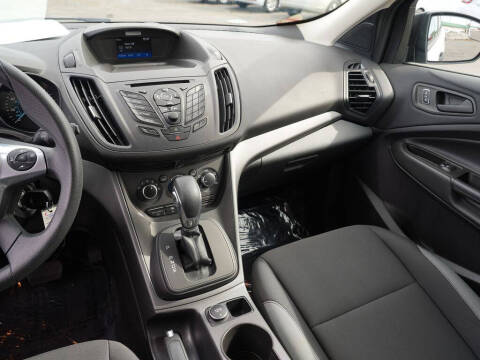 2016 Ford Escape S