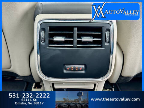 2017 Lincoln Continental Select