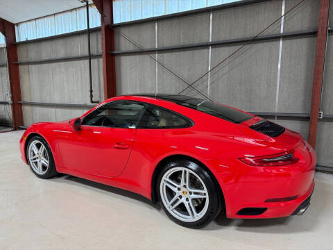 2018 Porsche 911 Carrera