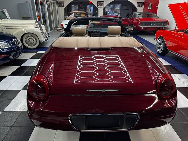 2004 Ford Thunderbird Deluxe