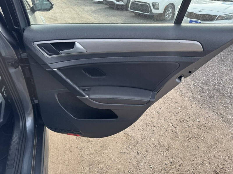 2015 Volkswagen Golf