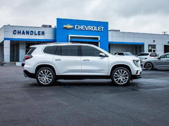 2024 GMC Acadia Denali