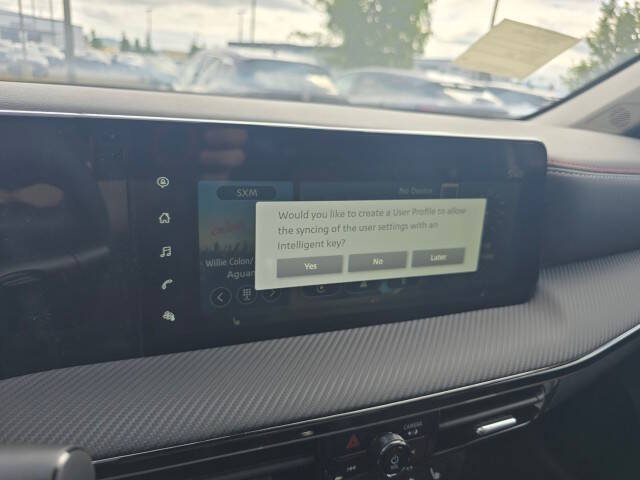 2025 Nissan Kicks SR