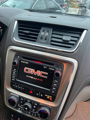 2014 GMC Acadia Denali
