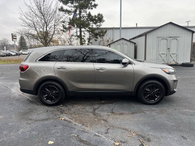 2019 Kia Sorento LX