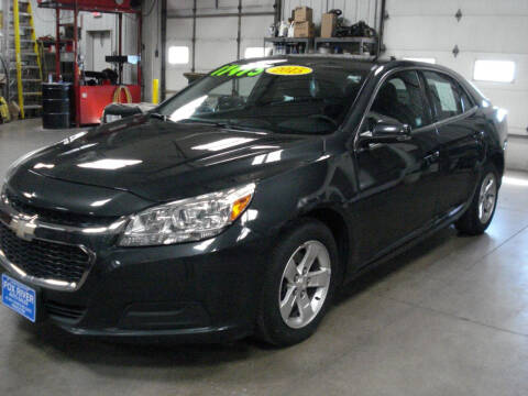2015 Chevrolet Malibu for sale at Fox River Auto Sales in Princeton WI