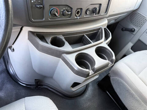 2014 Ford E-Series E-350 SD