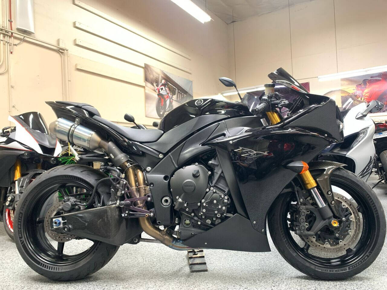 2017 yamaha r1 for sale store near me