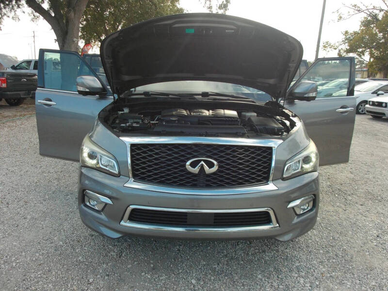 2017 Infiniti QX80