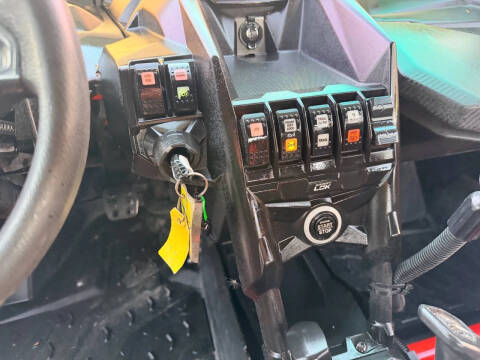 2018 Can-Am Maverick X3 MAX rs Turbo R SE