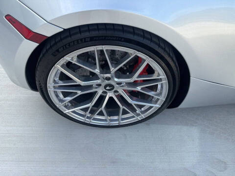 2020 McLaren 720S Spider Performance