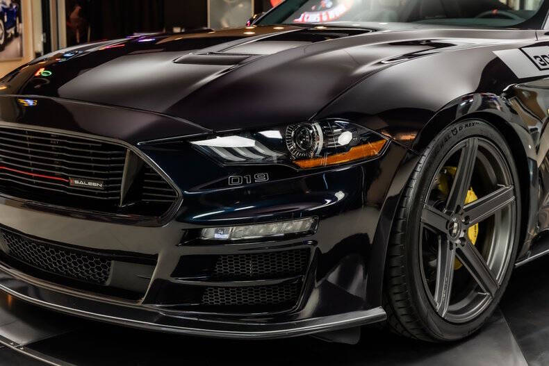 2022 Ford Mustang