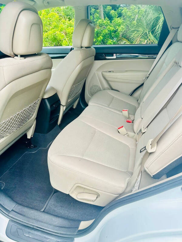 2015 Kia Sorento LX