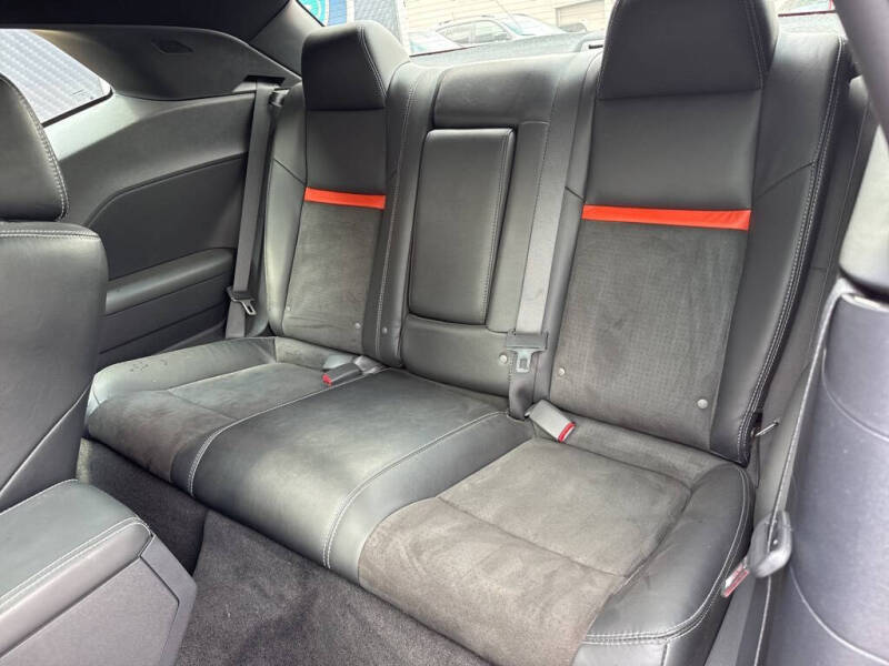 2008 Dodge Challenger SRT8